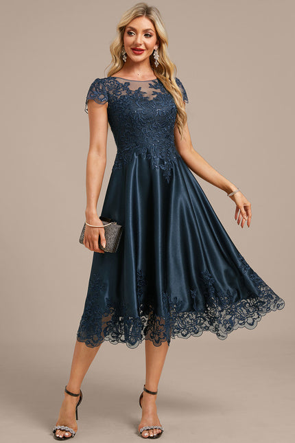 Robe Cérémonie Satin Bleu Nuit Élégante
