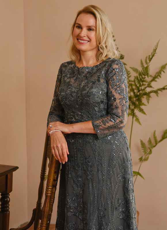 Robe Cérémonie Charme Sombre - gallery 3