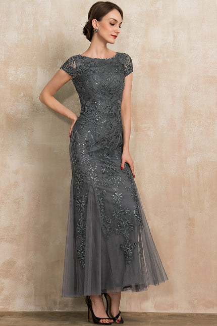 Robe Cérémonie Élégante Argentée
