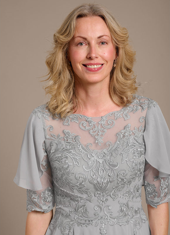 Robe Cérémonie Grise Délicate - gallery 3