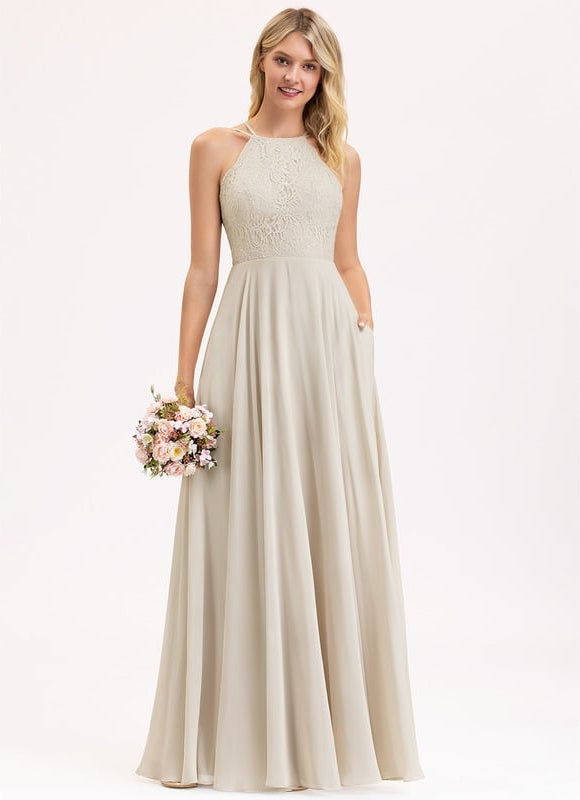 Robe Cérémonie Flottante Élégante