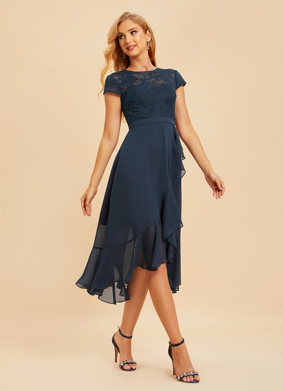 Robe Cérémonie Élégance Ondulée - gallery 2
