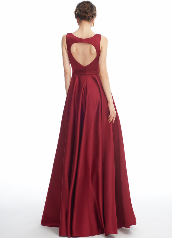 Robe Rouge Longue Ceremonie - gallery 1