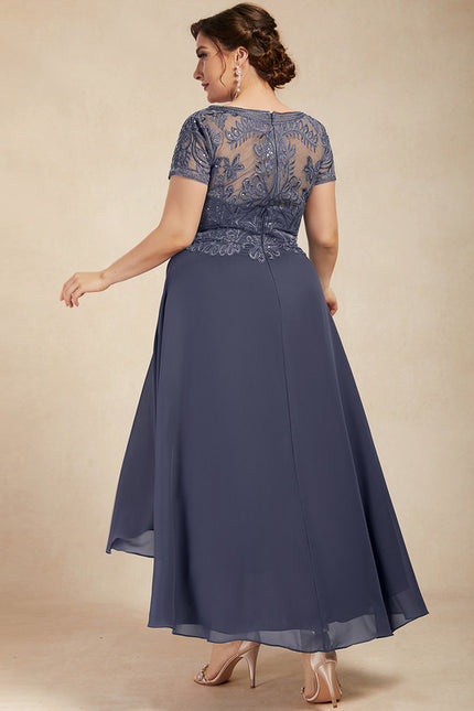 Robe Cérémonie En Dentelle Marine - gallery 8